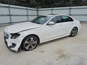 Mercedes-Benz E 2.0L 4 2020