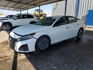 Nissan Altima 2.5L 4 2025