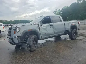 GMC Sierra 6.6L 8 2025