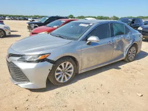 Toyota Camry 2.5L 4 2018