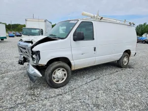 Ford Econoline 4.6L 8 2014
