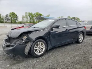 Hyundai Sonata GLS 2.4L 4 2013