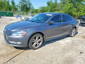 Volkswagen Passat 2.0L 4 2013