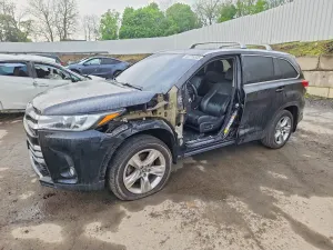Toyota Highlander 3.5L 6 2019