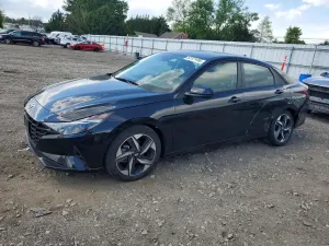 Hyundai Elantra 2.0L 4 2023