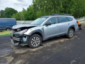 Subaru Outback 2.5L 4 2025
