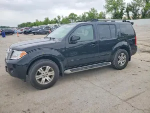 Nissan Pathfinder 4.0L 6 2010