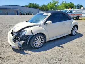 Volkswagen Beetle 1.8L 4 2005