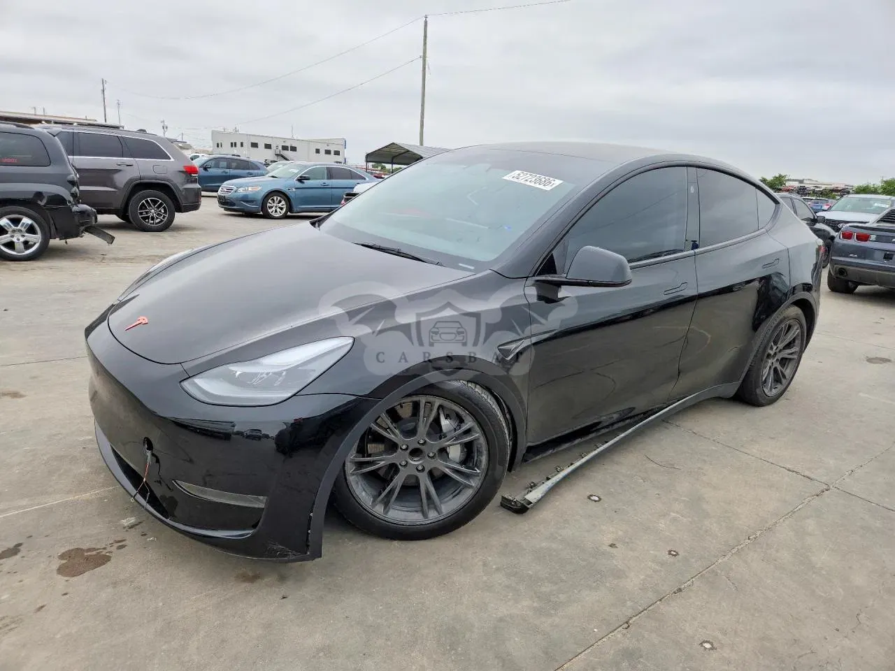 Tesla Model Y 2024