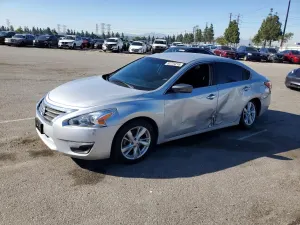 Nissan Altima 2.5L 4 2015