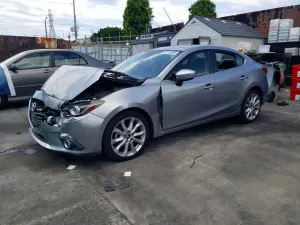 Mazda 3 2.5L 4 2014