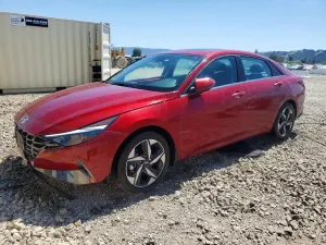 Hyundai Elantra 2.0L 4 2023