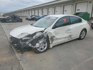 Nissan Altima 2.5L 4 2012