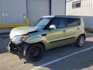 Kia Soul 2.0L 4 2011