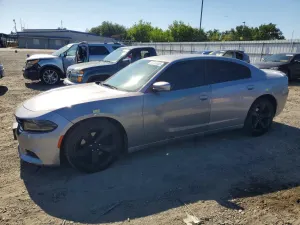 Dodge Charger 5.7L 8 2017