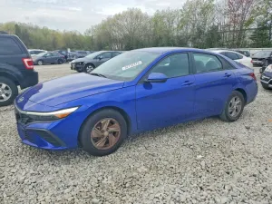 Hyundai Elantra 2.0L 4 2024