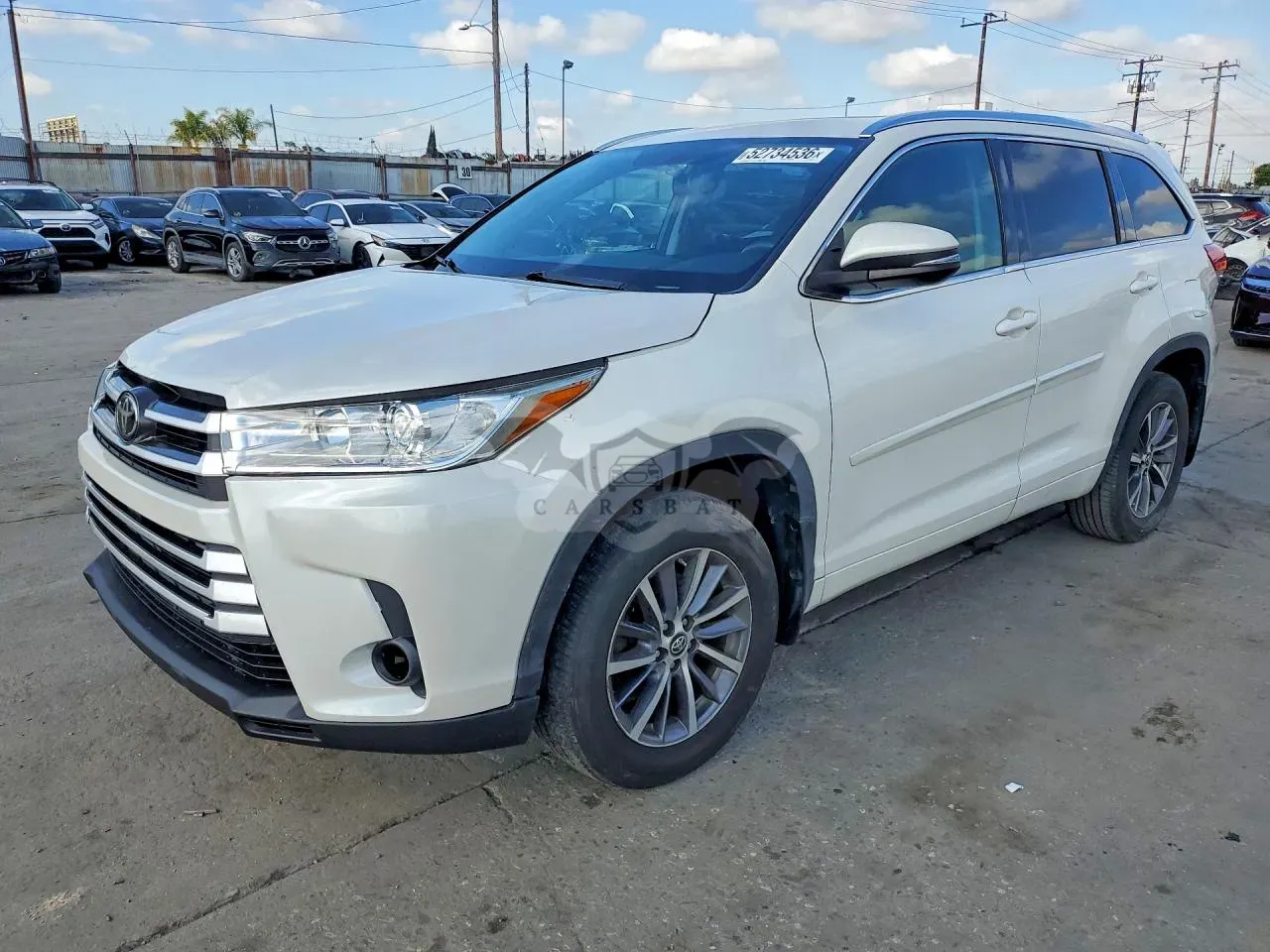 Toyota Highlander 3.5L 6 2017