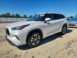 Toyota Highlander 3.5L 6 2020