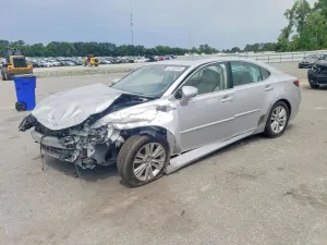 Lexus ES 3.5L 6 2013