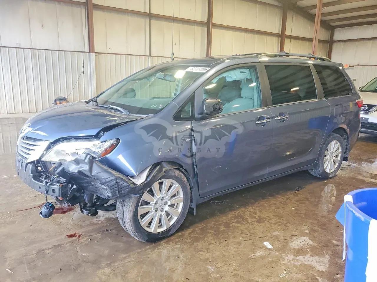 Toyota Sienna 3.5L 6 2017
