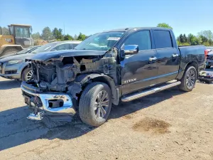 Nissan Titan 5.6L 8 2017