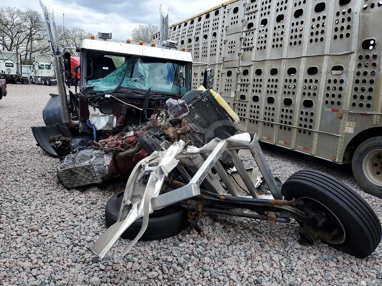 Mack Anthem 12.7L 6 2022