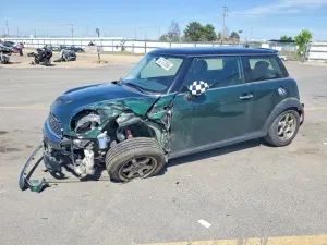 Mini Cooper 1.6L 4 2011