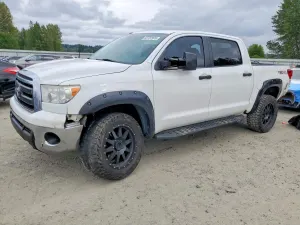 Toyota Tundra 5.7L 8 2012