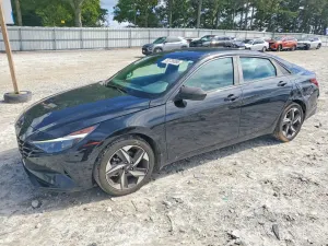 Hyundai Elantra 2.0L 4 2023