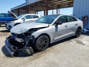 Kia K5 2.5L 4 2026