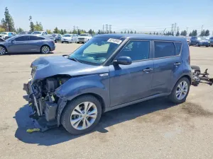 Kia Soul 2.0L 4 2015