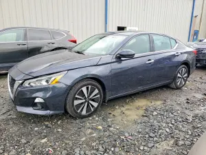 Nissan Altima 2.5L 4 2020