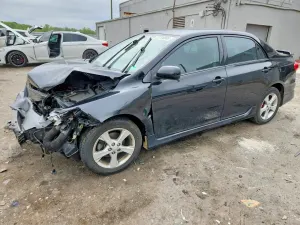 Toyota Corolla 1.8L 4 2013