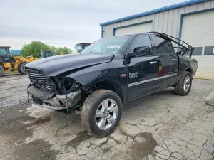 RAM 1500 5.7L 8 2014