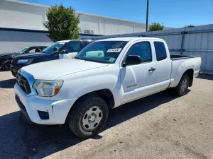 Toyota Tacoma 2.7L 4 2015