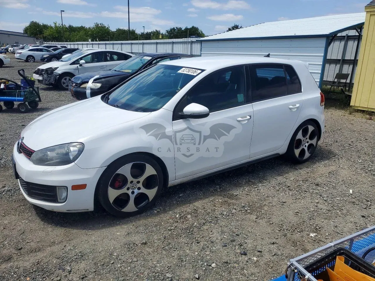 Volkswagen Golf 2.0L 4 2011