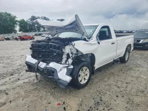 Chevrolet Silverado 1500 4.3L 6 2021