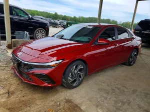 Hyundai Elantra 2.0L 4 2024