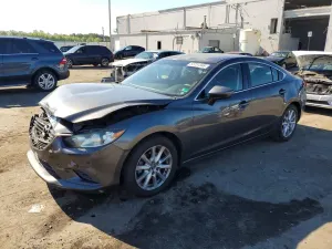 Mazda 6 2.5L 4 2014