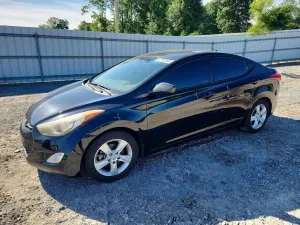Hyundai Elantra 1.8L 4 2013