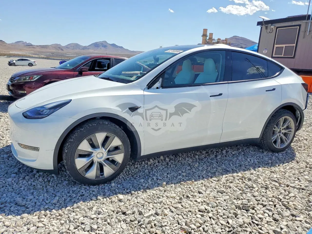 Tesla Model Y 2023