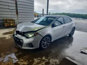 Toyota Corolla 1.8L 4 2016
