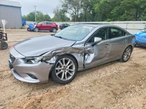 Mazda 6 2.5L 4 2014