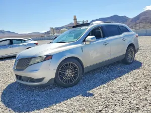 Lincoln MKT 3.5L 6 2013