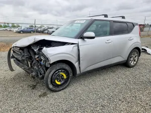 Kia Soul 2.0L 4 2021