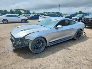 Ford Mustang 2.3L 4 2020