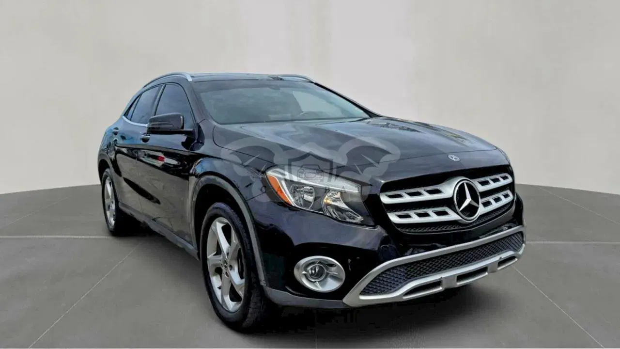 Mercedes-Benz GLA 2.0L 4 2019