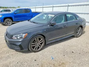 Volkswagen Passat 1.8L 4 2017