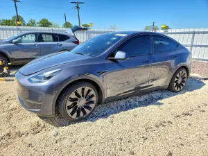 Tesla Model Y 2022
