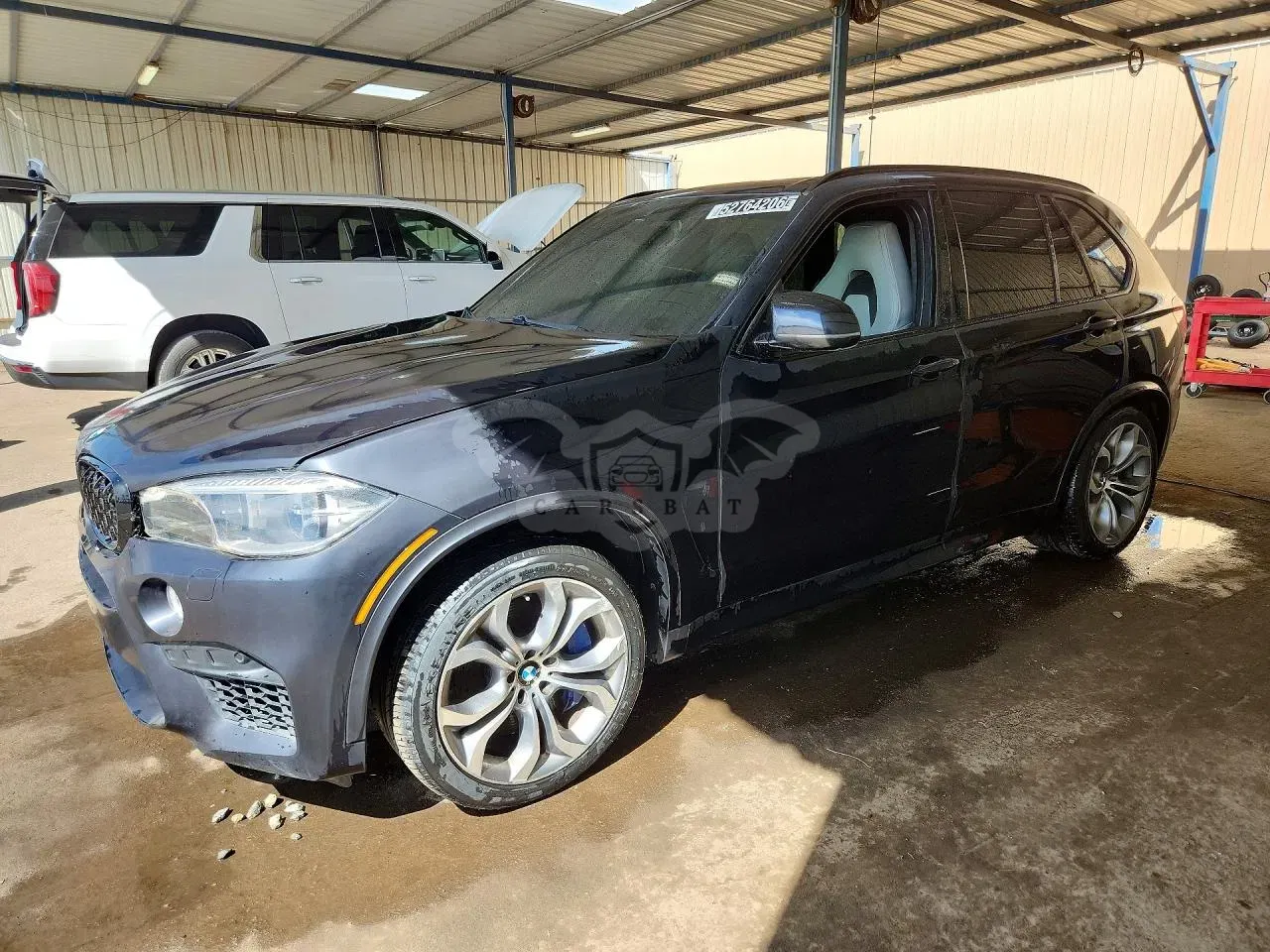 BMW X5 4.4L 8 2015